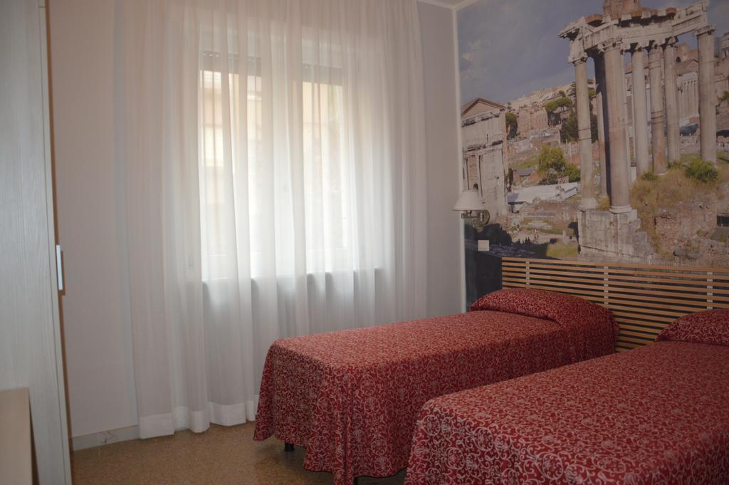 B&B Ad Maiora Roma 部屋 写真